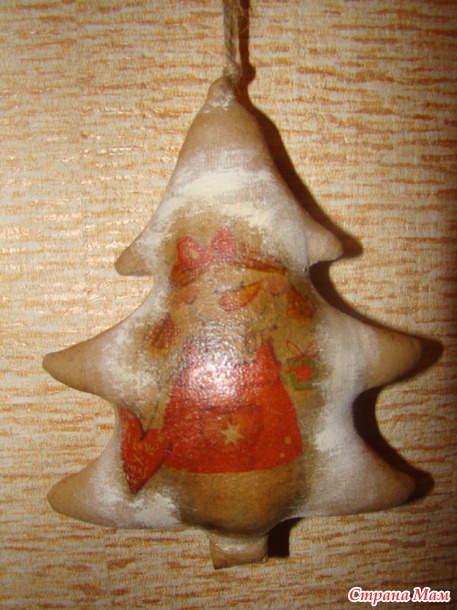 Новогодние игрушки