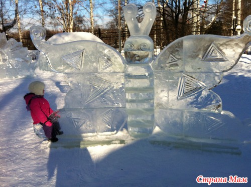Ледяная красота в парке Сокольники.
