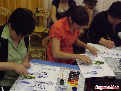 Нетрадиционное рисование листом пекинской капусты