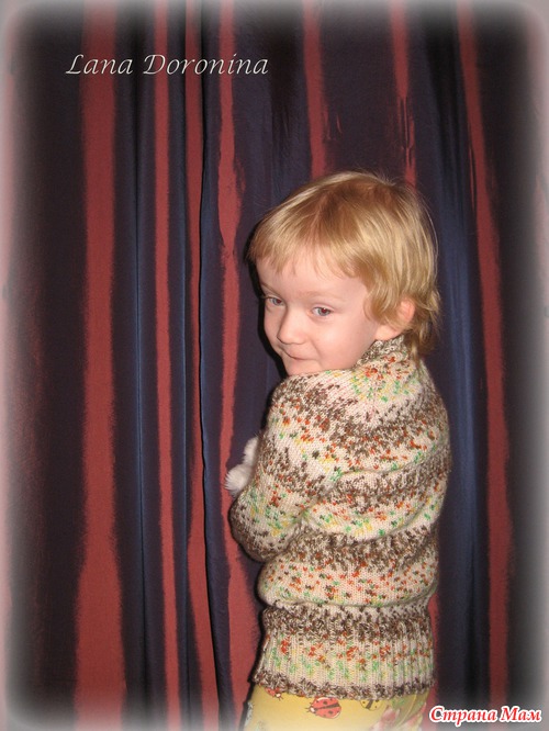Кофточки для сестричек из пряжи Alize Shekerim Junior