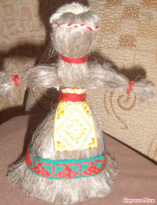 Кукла из льна