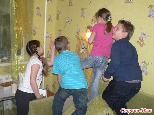 Девятого восемь!