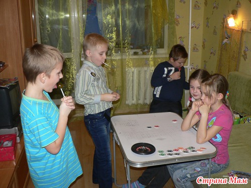 Девятого восемь!