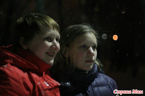 Ночь. Улица. Фонарь.