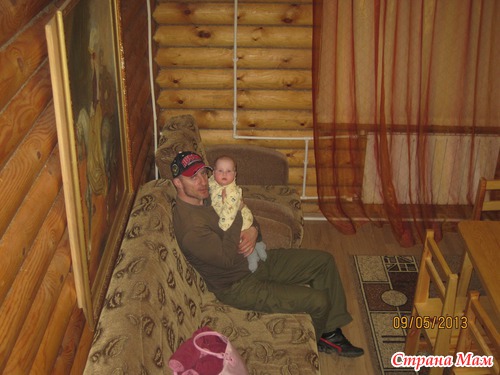Наш первый с малышкой выезд за город. Фототчёт с большим опозданием...