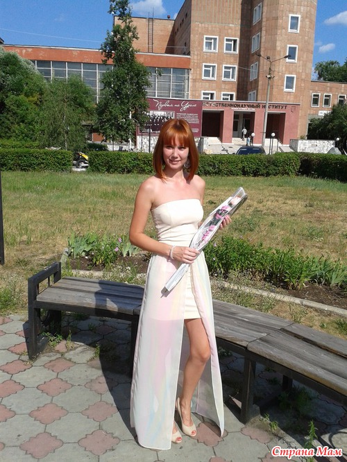Выпускные платья 2013.