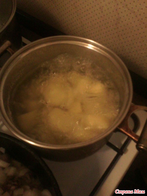 Бешбармачный пирог с куриными сердечками