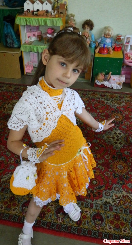 А вот и наше "выпускное" платье )))