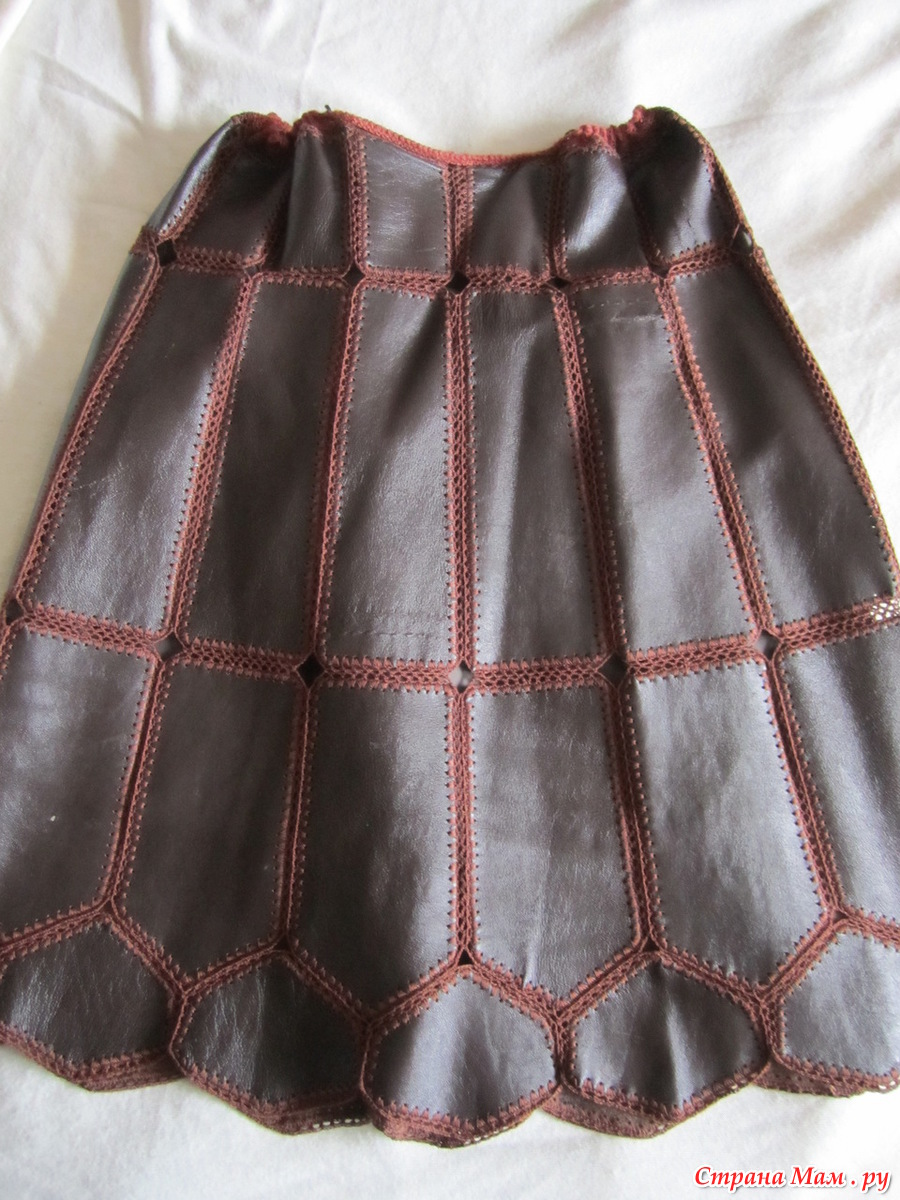 Кожаные юбки комбинированные с тканью