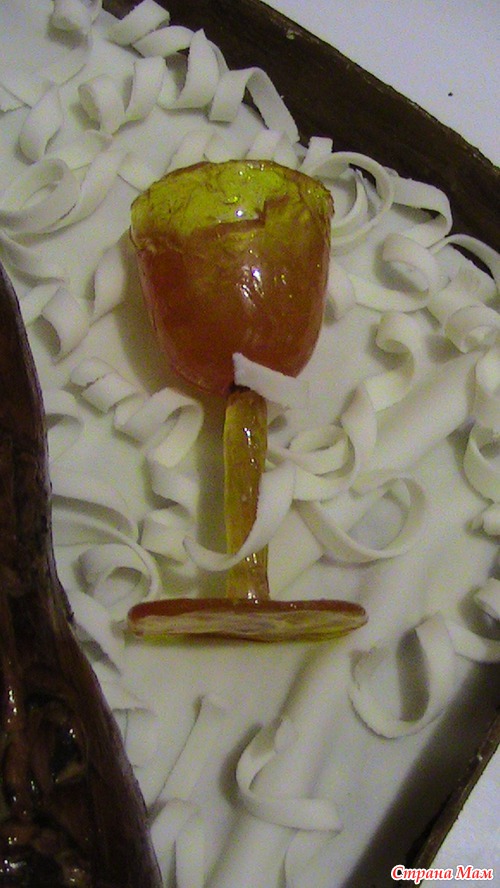 Бутылочка коньячная.