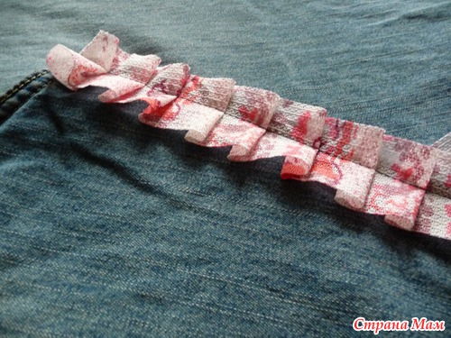 Из джинсовых шорт