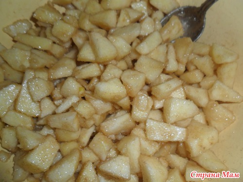 Заварные пирожки с яблоками и корицей
