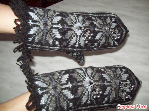 Варежки из кабардинской пряжи.