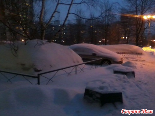 Ночные сугробы.