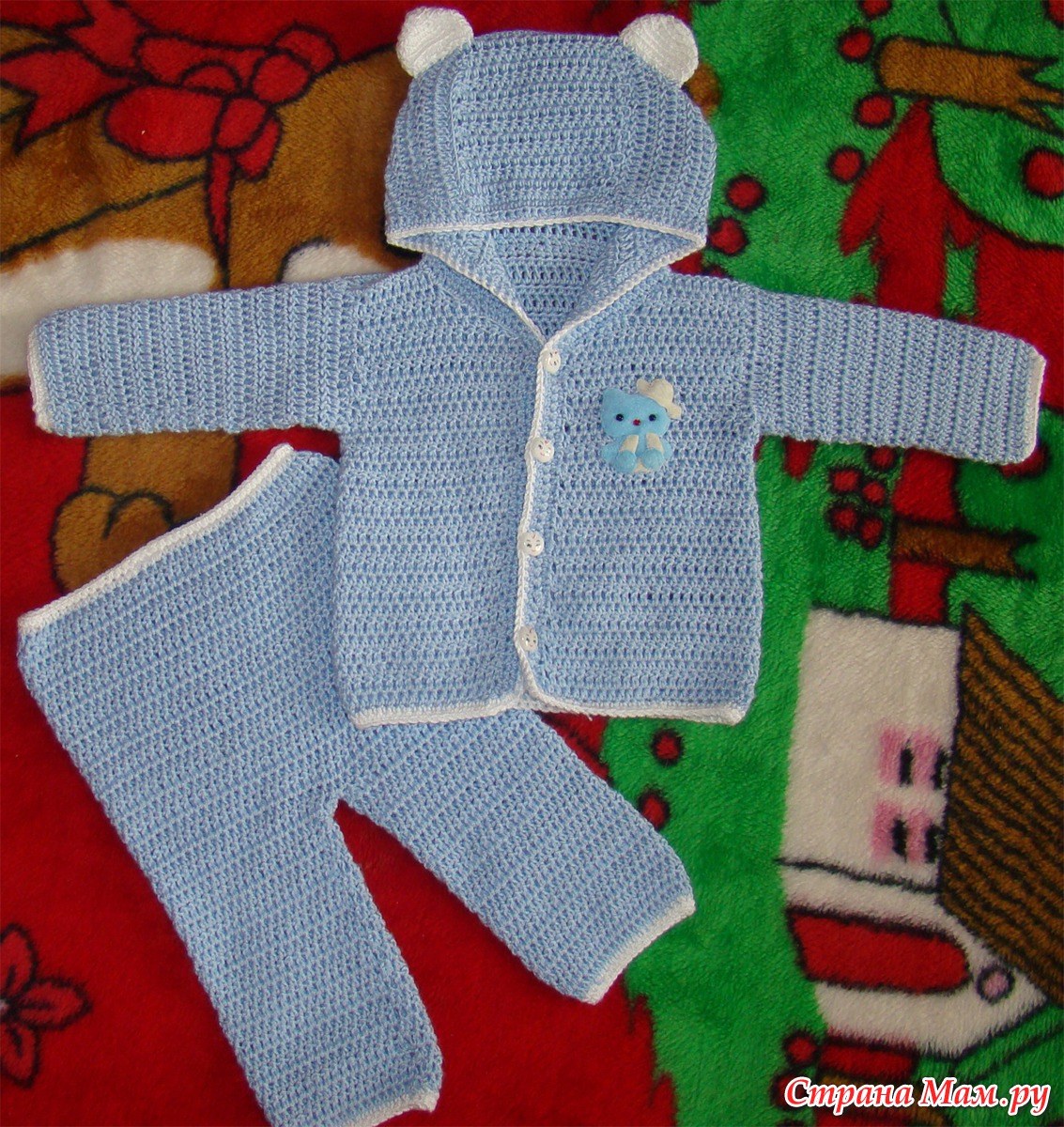 Вязаные костюмчики для малышей