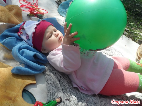 Алисе 5 месяцев