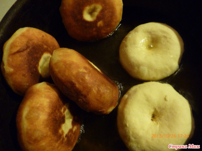 Яблочные пончики