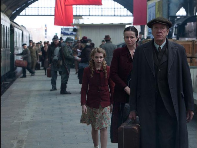 Премьера! Воровка книг / The Book Thief (2013)