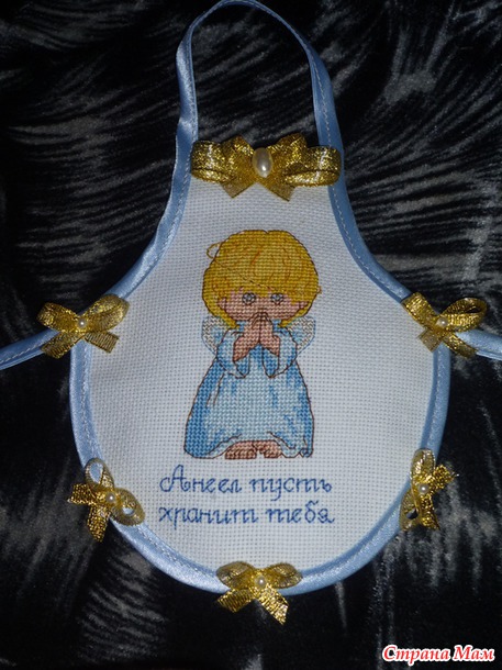 Фартушки на шампанское