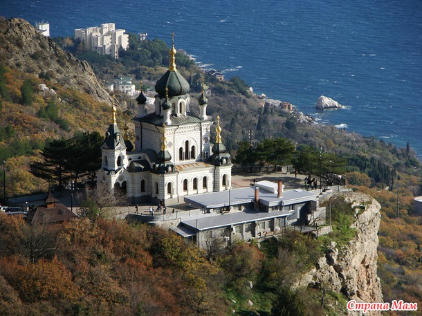 А пещера мне вроде к лицу))