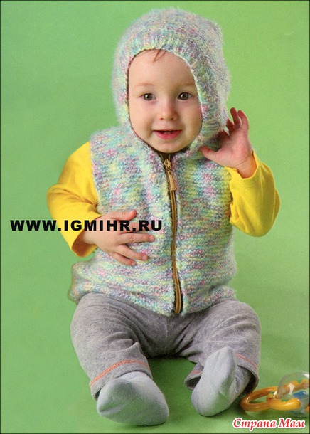 Жилет с капюшоном