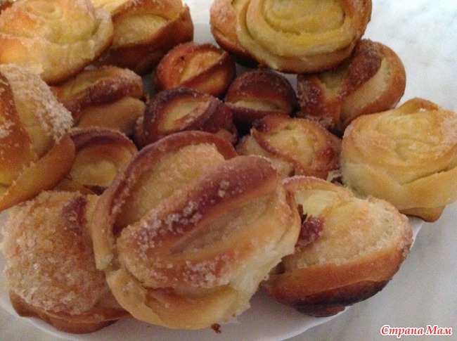 Булочки с сахаром из теста которое получается всегда:)