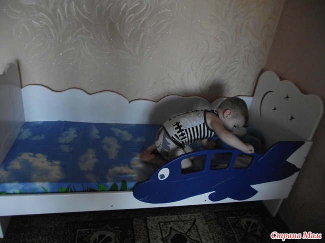 Новая кроватка :)