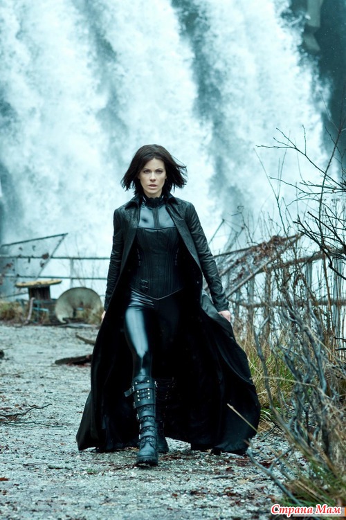  /Underworld-     