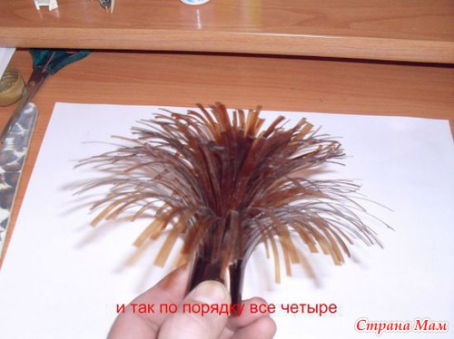 Одуванчики из пластиковых бутылок