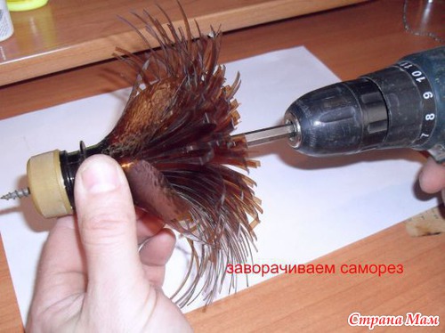 Одуванчики из пластиковых бутылок