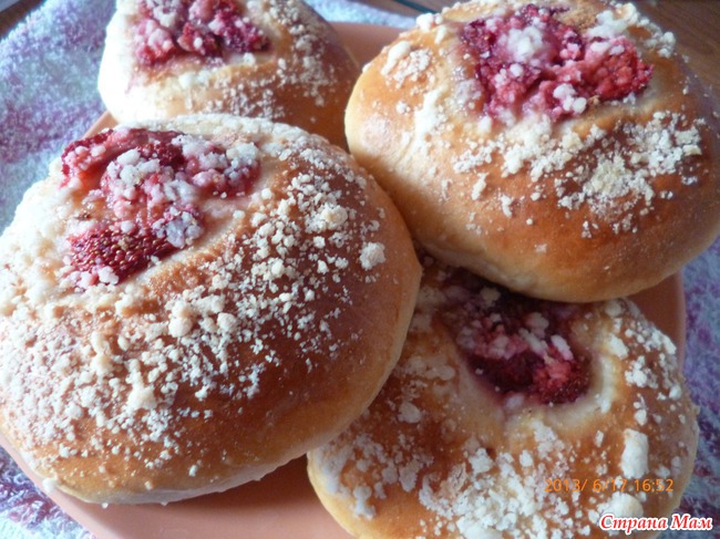 Булочки с посыпкой