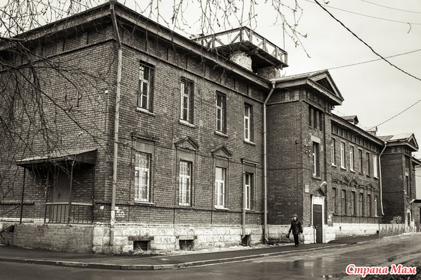 Прогулка... В рамках конкурса "Весенние городские зарисовки".