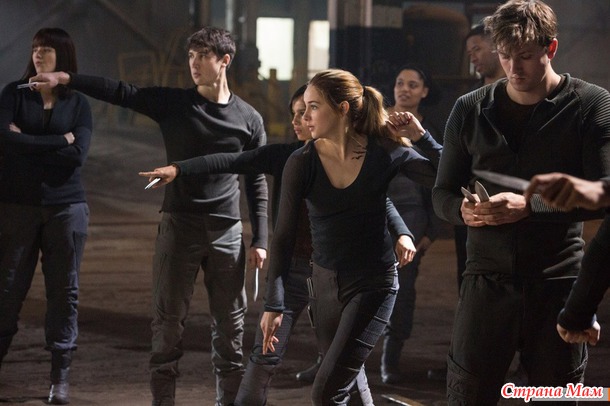 /Divergent( 2014) 