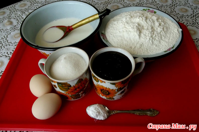 2 яйца кефир мука сахар. Пирог 1 стакан варенья 1 стакан кефира. Два яйца стакан сахара стакан муки. Кефир с вареньем. Стакан кефира 1 яйцо.