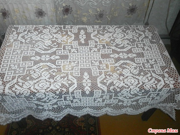 Небольшая филейная скатерть