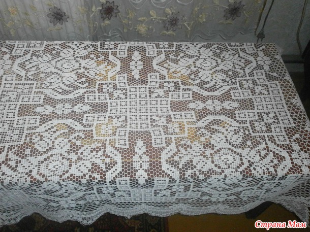 Небольшая филейная скатерть