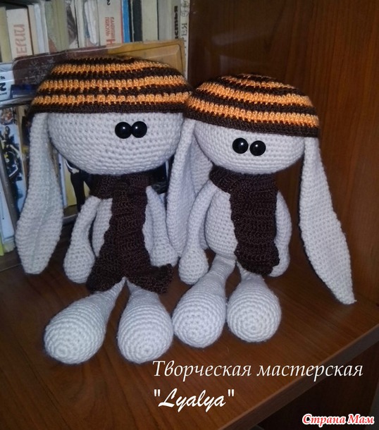 У зайчишки появился брат близнец)