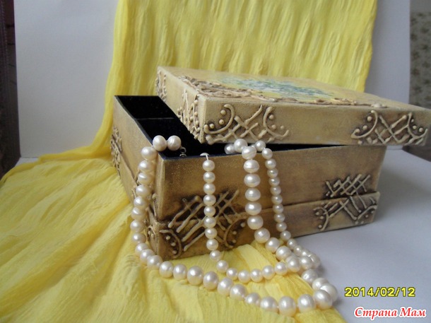 Шкатулка "Корзинка с цветами".
