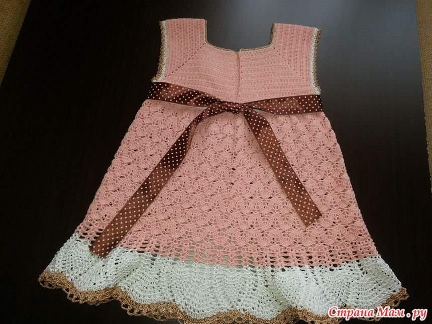 детское платье крючком. платье крючком для девочки. платьице крючком для девочки. зеленое платье крючком для девочки. вязаное летнее платье для девочки.