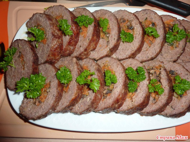 Мясной рулет с начинкой (конкурсный рецепт)