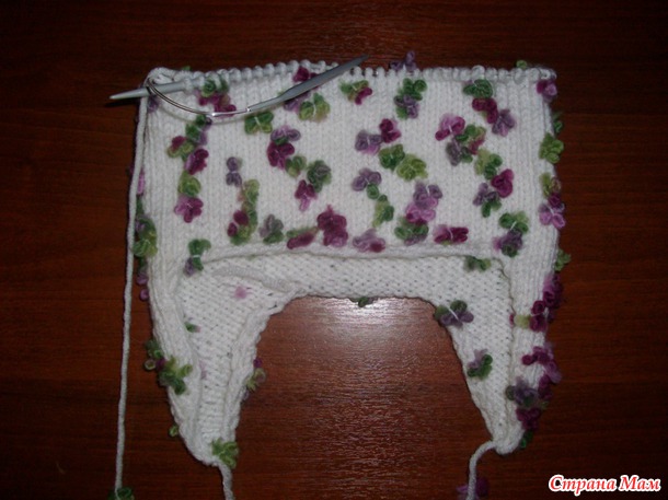 Шапочка с ушками из ALIZE FLOWER