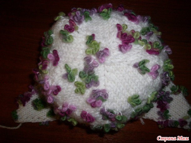 Шапочка с ушками из ALIZE FLOWER
