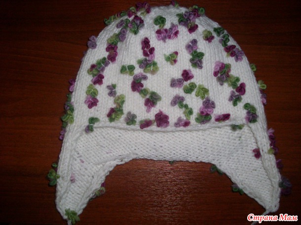Шапочка с ушками из ALIZE FLOWER