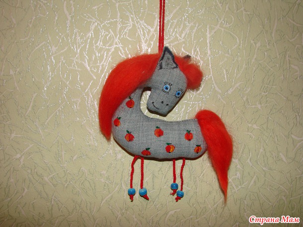 Мои новогодние лошадки.