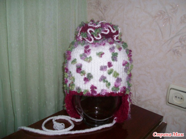 Шапочка с ушками из ALIZE FLOWER