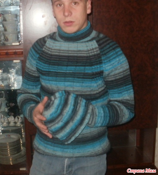 Свитер и шапочка для сына