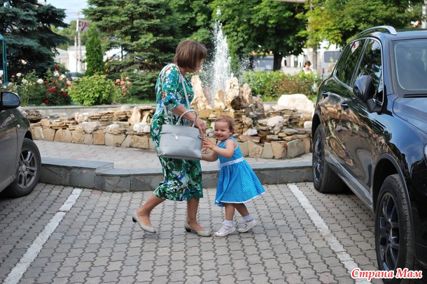 Платья для бабушки и внучки