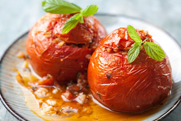 Помидоры фаршированные мясом и грибами