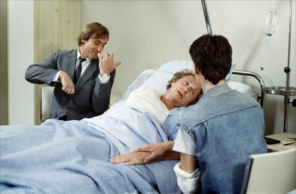 ������/Les comperes (1983)