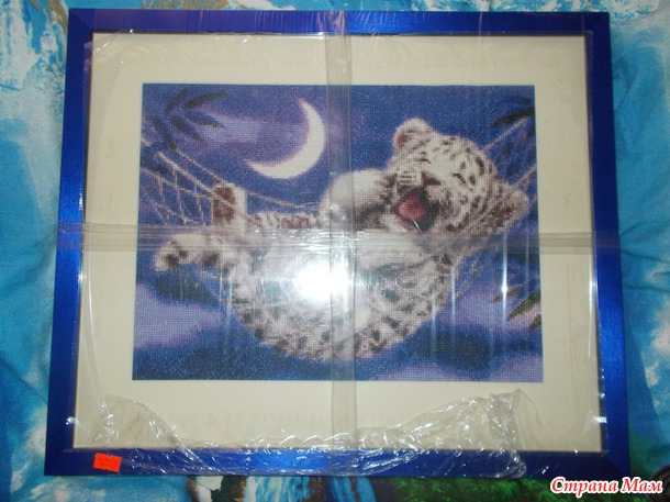 *Снежный котенок уже в багете!))